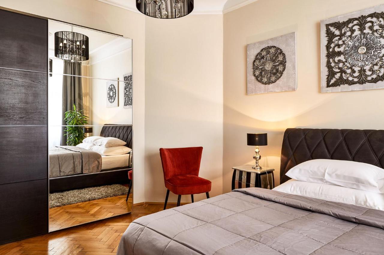 Pragueone Apartment,A/C,Terrace Zewnętrze zdjęcie